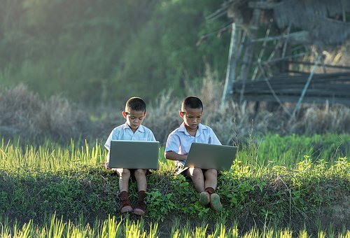 Kids Love Working When It's With Electronics